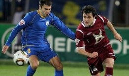 足球独家爆料资讯最新,足球界惊天转会内幕大曝光！